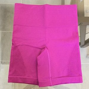 Pink Lululemon Bicycle Shorts 🎀💗 Barbie vibes
